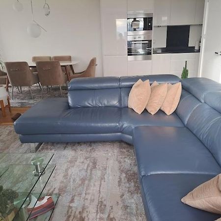 Cozy Double Room With Large En Suite Near Canary Wharf London With Amazing Views In A Shared Apartment エクステリア 写真